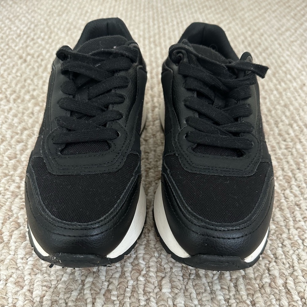 Zara Sneakers
